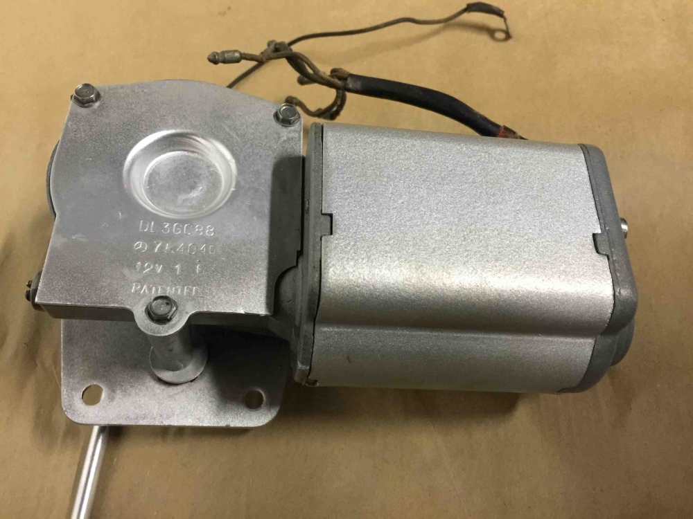 JAGUAR XKE SERIES 1 LUCAS WIPER MOTOR DL3GC88 75404 12V DATED 1 63 NICE