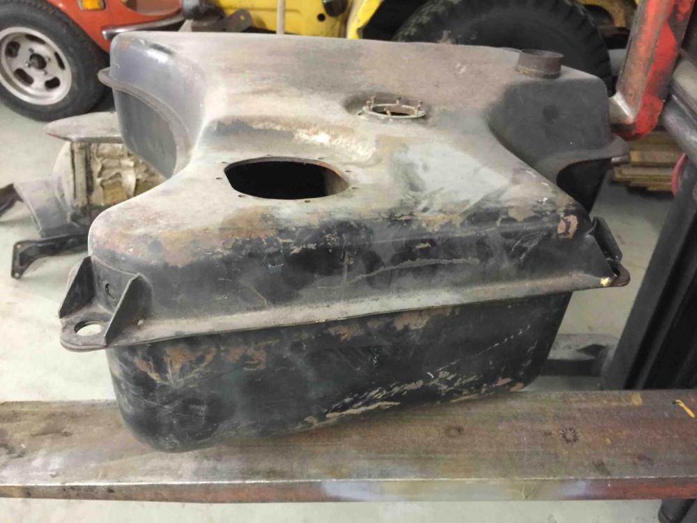 JAGUAR E TYPE FUEL TANK XKE ETYPE ORIGINAL JAGUAR SERIES 1 S1 S1.5 S2