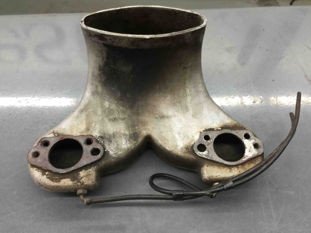 Jaguar MK2 Mark 2 MK 2 Air Intake Plenum C16476 Factory Original Aluminum For Sale, Seattle WA