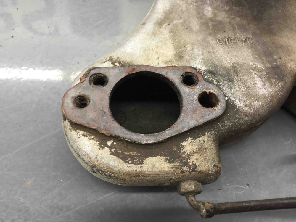 Jaguar MK2 Mark 2 MK 2 Air Intake Plenum C16476 Factory Original Aluminum For Sale, Seattle WA