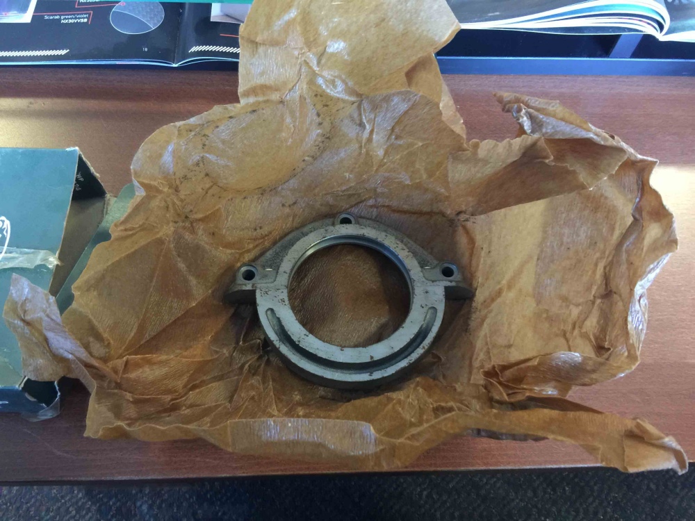 Jaguar XKE E Type 4.2 Rear Main Oil Seal C19649 C19688 XJ XJ6 MK NOS