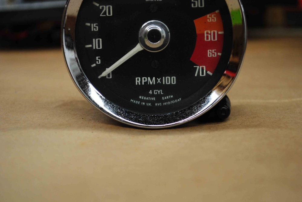 MG MGB Tach 19721976 Smiths Tachometer RVC 1410/00AF For Sale