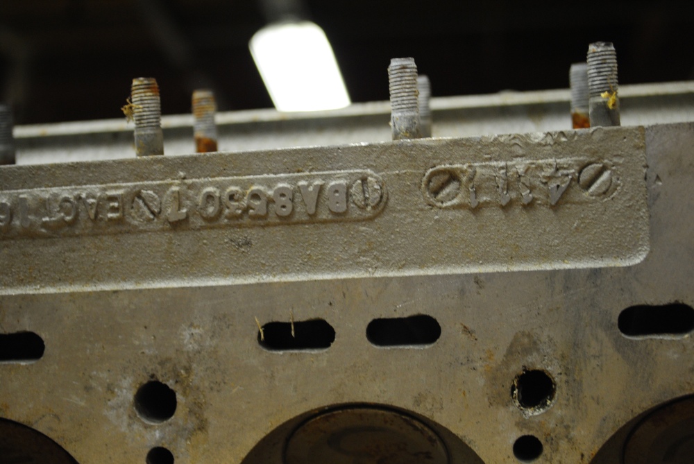 JAGUAR CYLINDER HEAD NO STAMP VINTAGE MOTOR ENGINE For Sale, Seattle WA