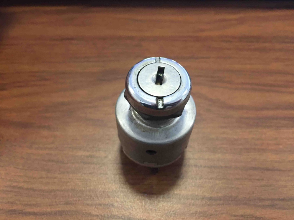 Jaguar XKE E Type LUCAS IGNITION KEY SWITCH 31973K DATED 2 1968 For