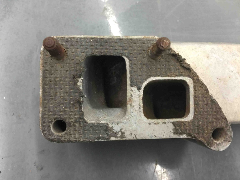 Jaguar XKE E Type Intake Manifold Water Jacket C28703 4.2 For Sale