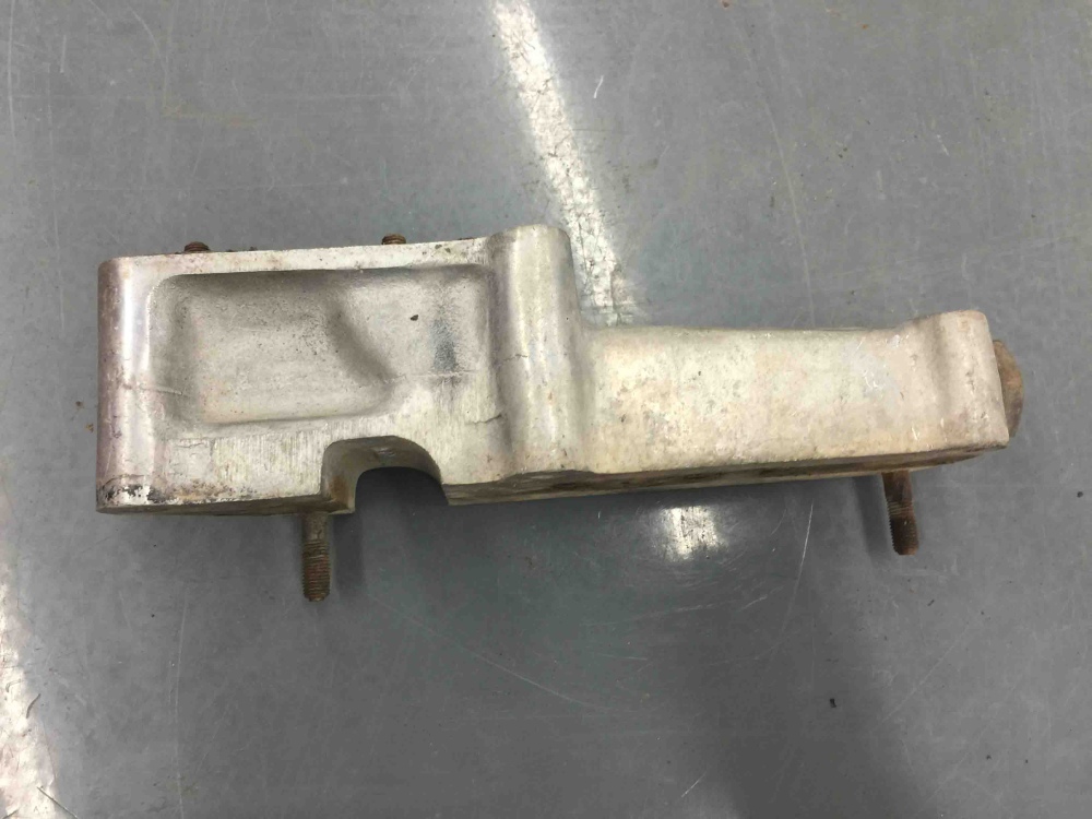 Jaguar XKE E Type Intake Manifold Water Jacket C28703 4.2 For Sale
