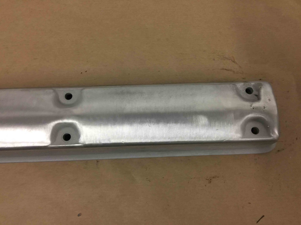 Xke Rocker Panel Jaguar XKE E Type Aluminium Valve Rocker Cover C19042 D1093 - For Sale ...