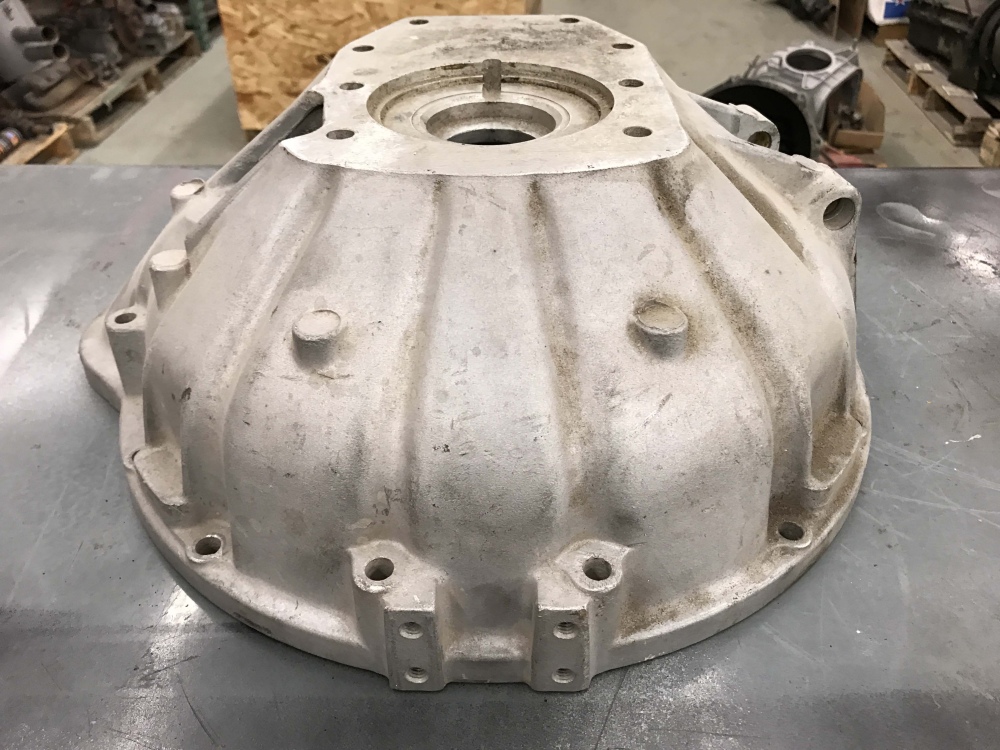 Jaguar XKE XJ12 V12 Gearbox Transmission Bell Housing P33626B