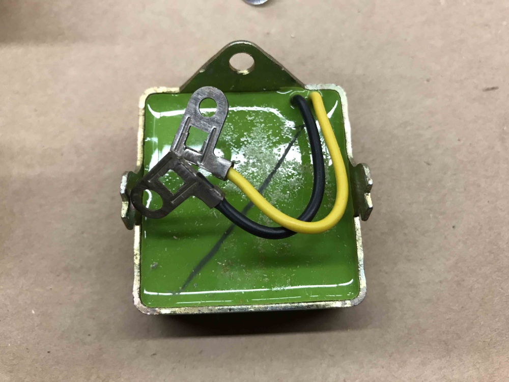 LUCAS Alternator Regulator UCB100 37647S Jaguar XJ XJ6 XJ12 XJS MG