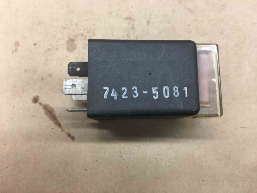 SIEMENS Fuel Pump Relay Audi VW 321 906 059 C 7423 5081 For Sale