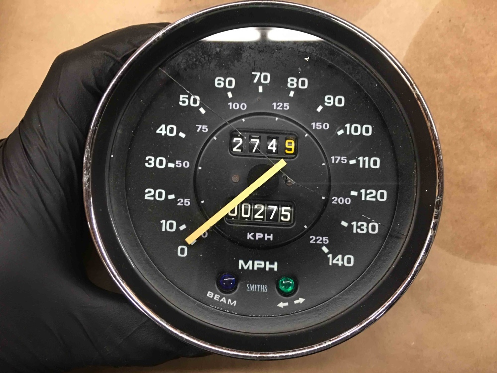 SMITHS Tachometer SN 6411 025 TRIUMPH TR6 197376 For Sale, Seattle WA