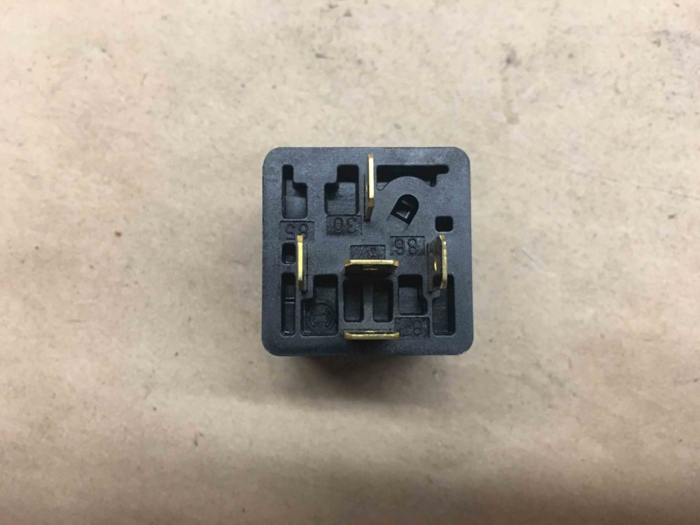 BOSCH BMW Relay 0332019151 E24 E30 E31 E34 E36 E38 E39 E46 Z3 For