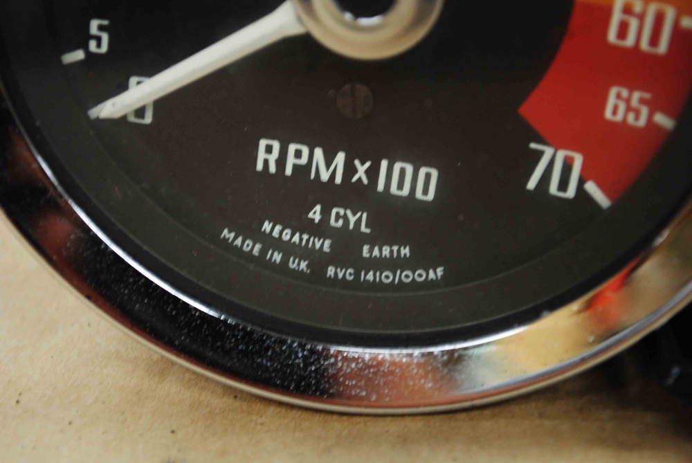 MG MGB Tach 19721976 Smiths Tachometer RVC 1410/00AF For Sale