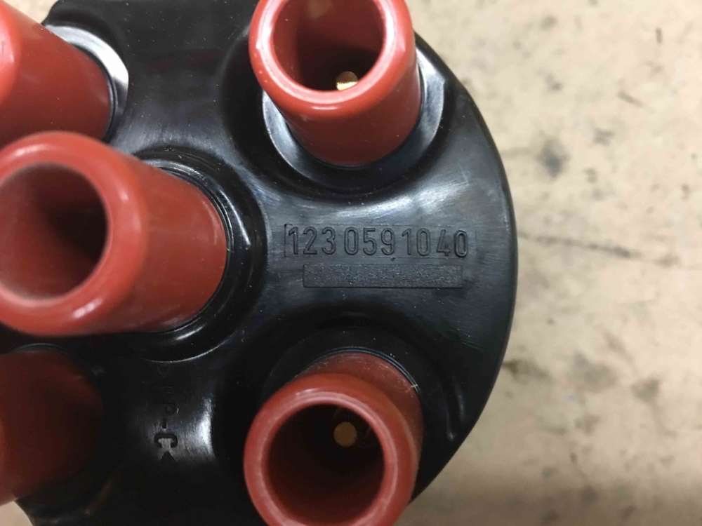 BOSCH Distributor Cap VW Golf II 1230591040 NOS For Sale, Seattle WA