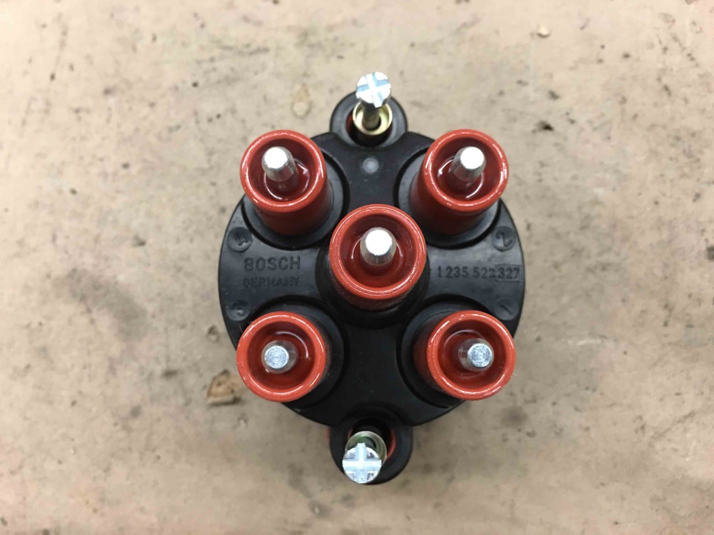 BOSCH Ignition Distributor Cap 1235522327 MERCEDES 190E For Sale