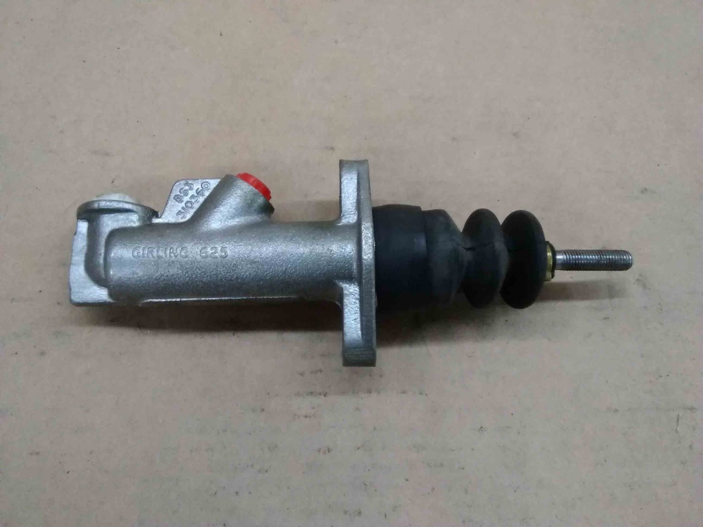 Girling Master Brake / Clutch Cylinder 625 BS3310360 NOS For Sale
