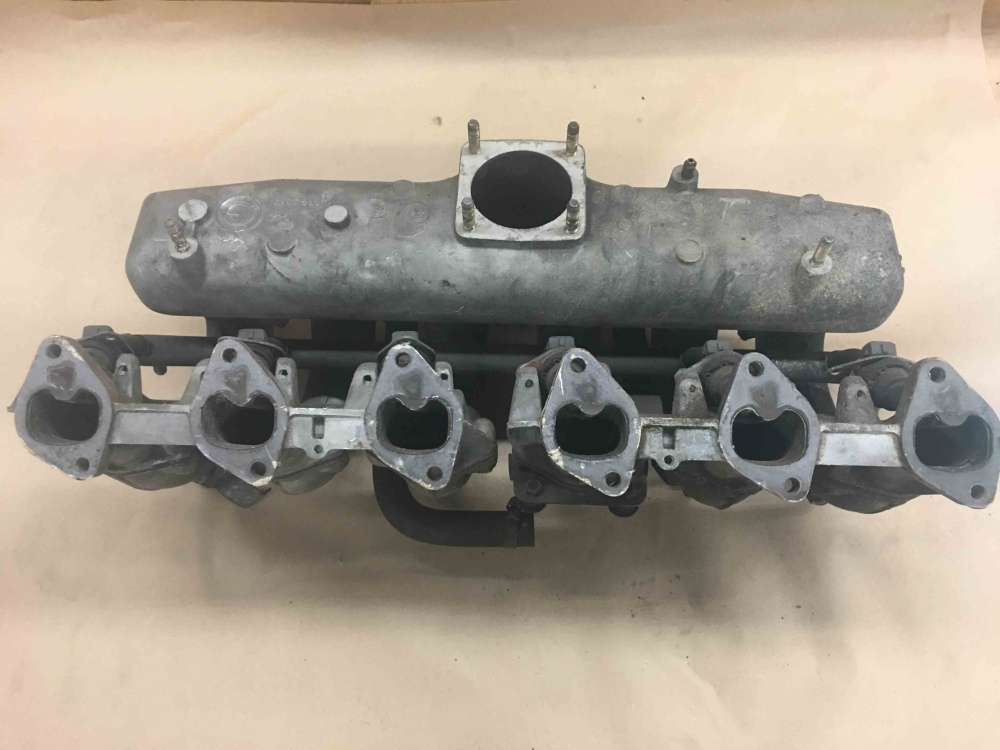 BMW E12 E23 E24 M30 Intake Manifold 6 Cylinder 1266599 For Sale
