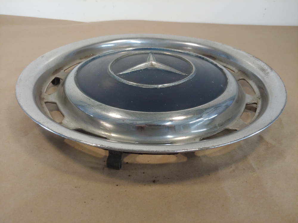 Mercedes Benz Vintage Hubcap 15 inch Wheel Cover with Blue Center OEM