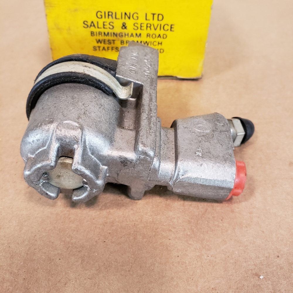 Alfa Romeo Lucas Girling NOS Wheel Cylinder 304250 For Sale, Seattle WA