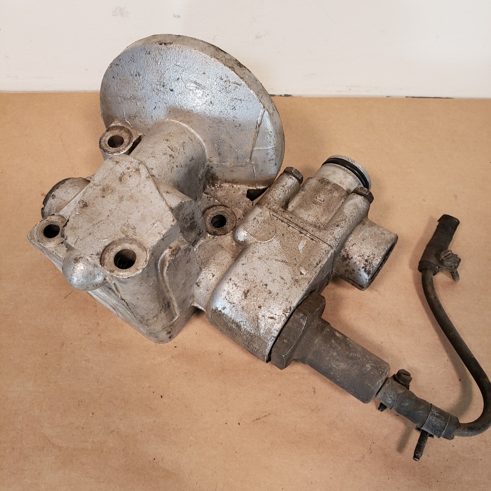 JAGUAR XKE Series 3 XJS V12 OIL FILTER HOUSING P37870A For Sale