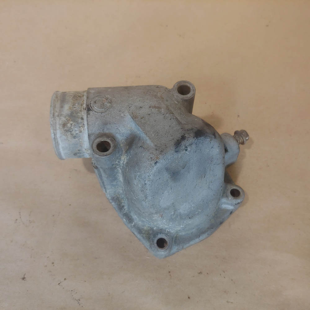 BMW E24 635CSI E28 535i 19811996 Original Thermostat Housing 1268651