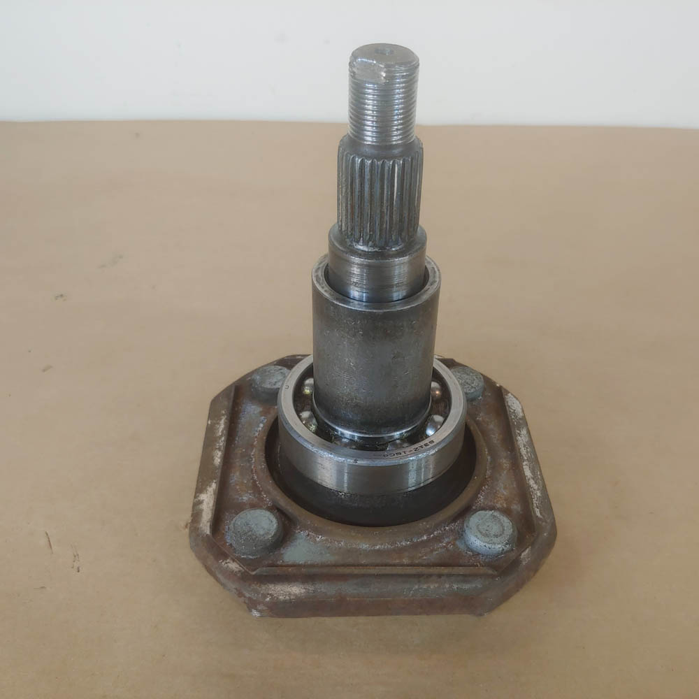 Datsun 240Z 260Z 280Z Original Rear Stub Axle Carrier Half Shaft OEM