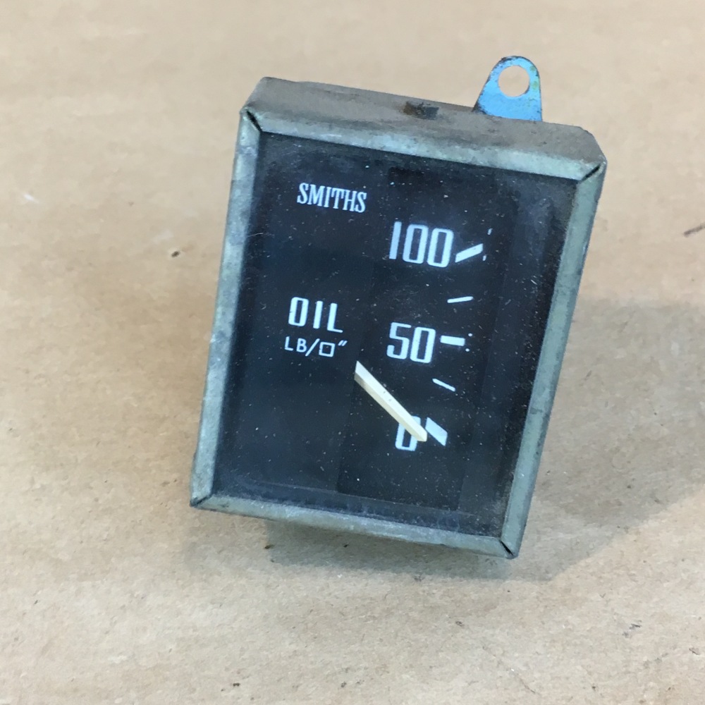 OEM Smiths 19721976 MG MGB Square Oil Pressure Gauge PL 4402/00