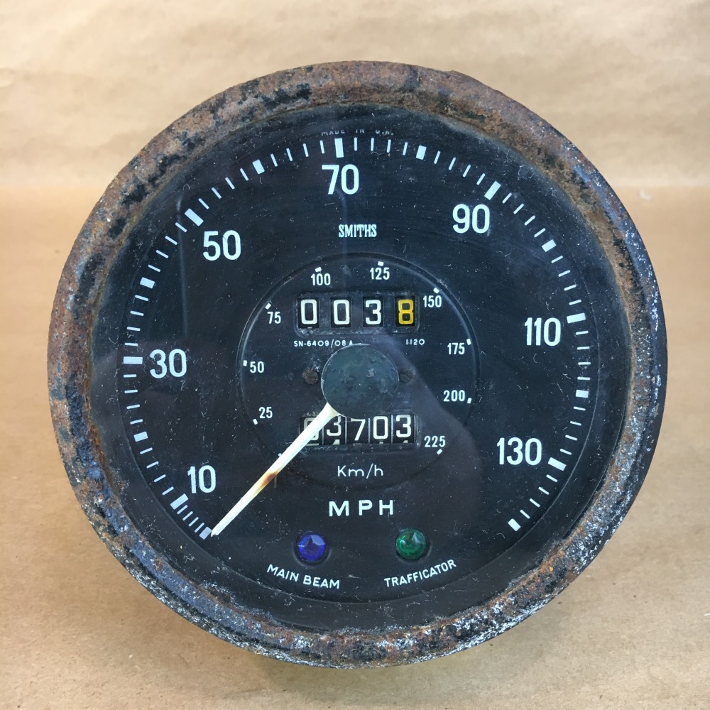 OEM 19671972 Triumph TR250 TR6 Speedometer Gauge Smiths SN6409/08A