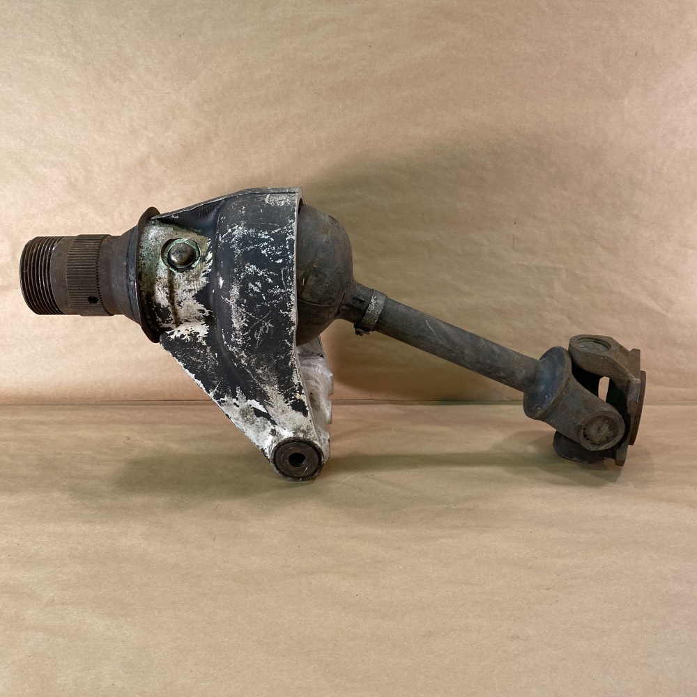 Original Jaguar XKE EType IRS LH Rear Hub Carrier Half Shaft Hub