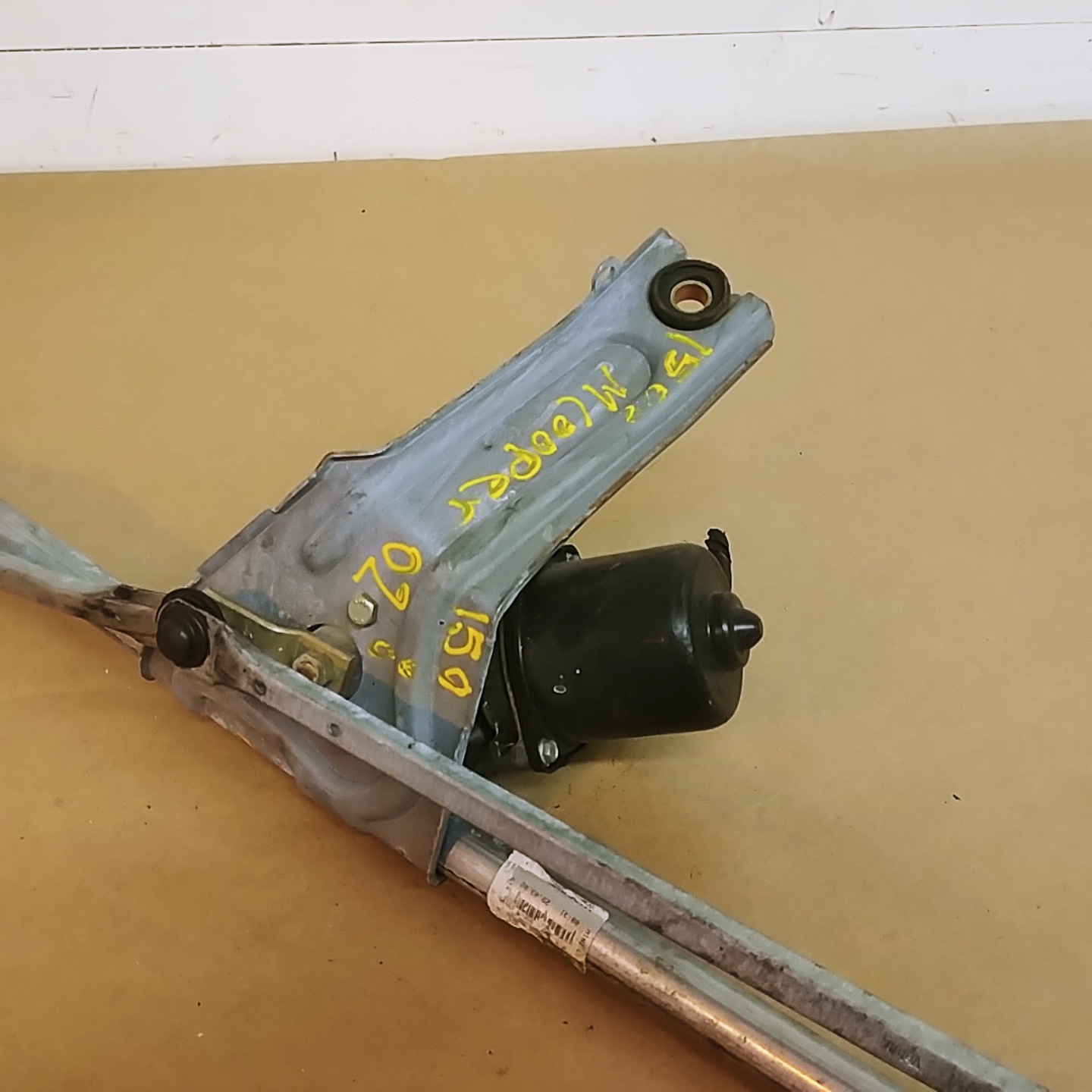 Mini Cooper 20022006 Original Windshield Wiper Motor Assembly OEM eBay