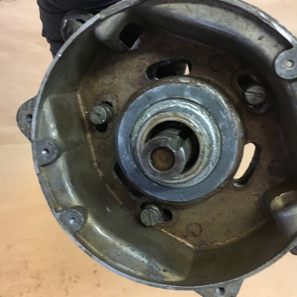 JAGUAR XJS XJ12 V12 5.3 FUEL PETROL PRESSURE REGULATOR INJECTOR RAIL JAGUAR XJS XJ12 V12 5.3 FUEL PETROL PRESSURE REGULATOR INJECTOR RAIL