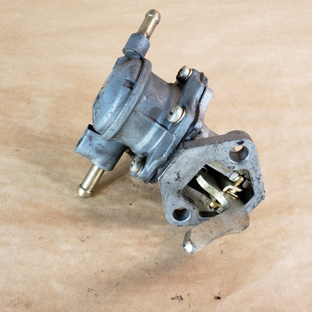 Triumph Spitfire 1500 MG Midget 1500 197880 Mechanical Fuel Pump For