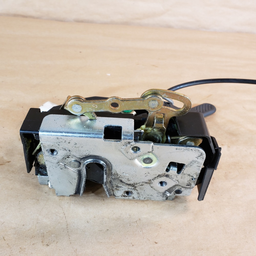 Land Rover Discovery 2 199904 LH Left Rear Door Lock Latch Interior Handle OEM For Sale