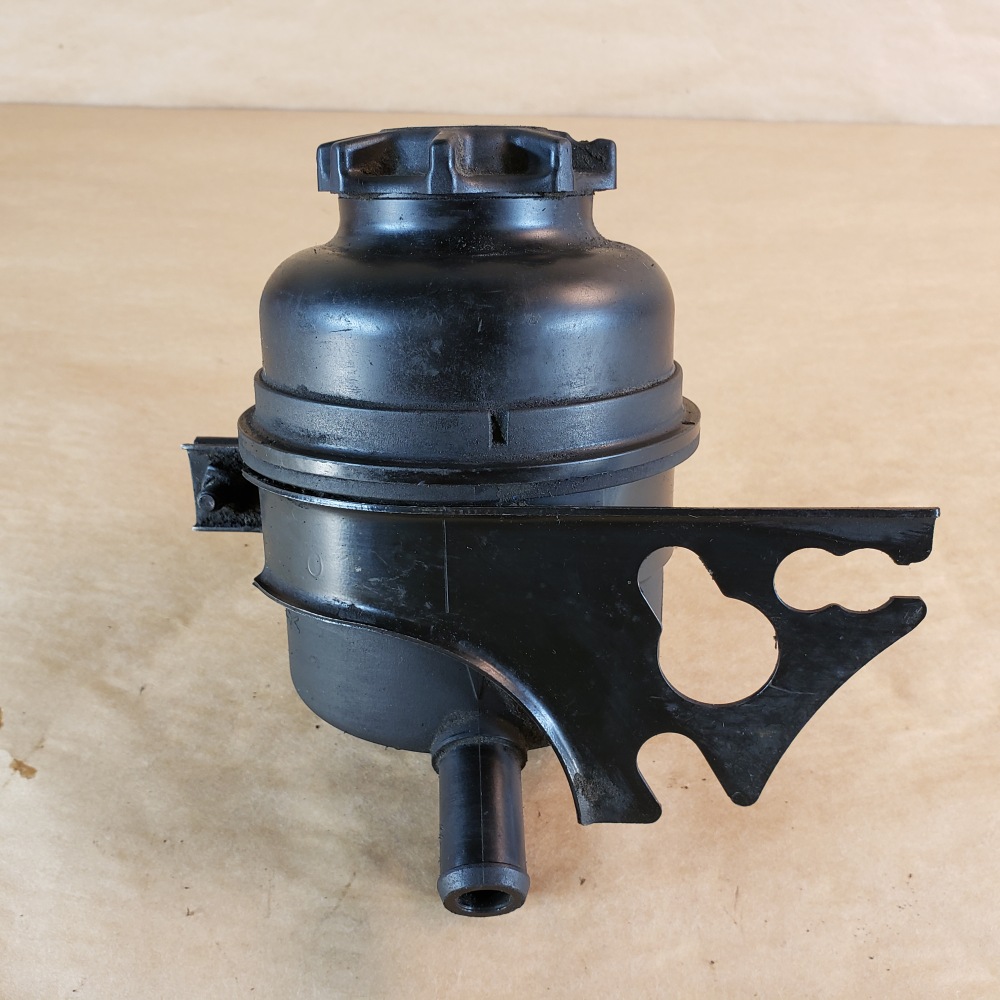 Jaguar XJ8 XJR 19982003 Original Power Steering Reservoir with Bracket