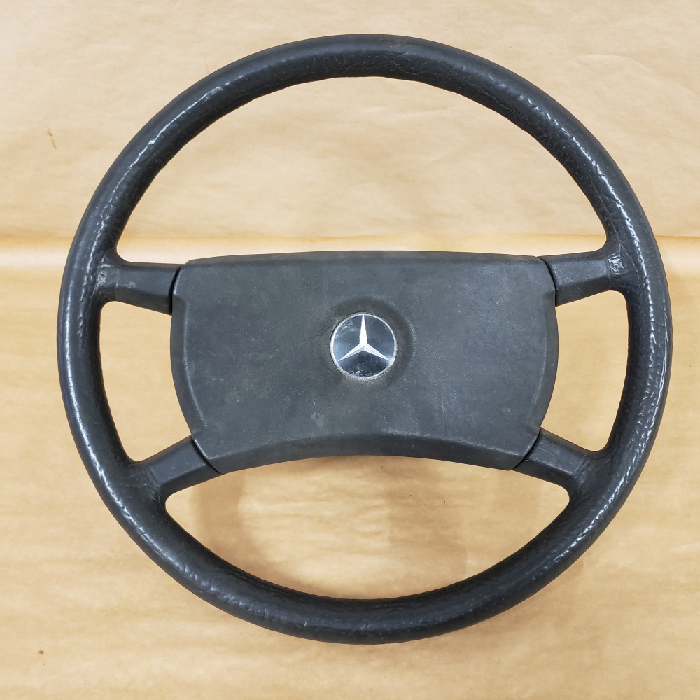 Mercedes Benz W123 300TD Original Steering Wheel 1264640017 OEM For