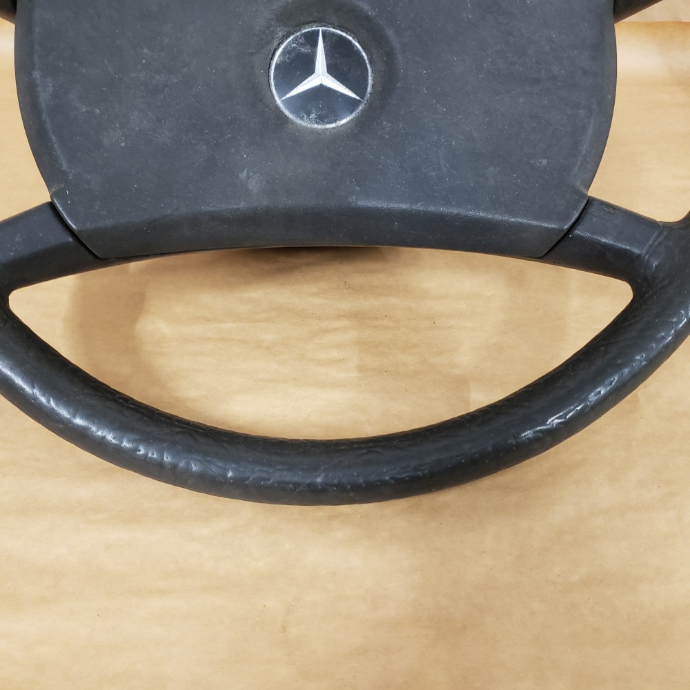 Mercedes Benz W123 300TD Original Steering Wheel 1264640017 OEM For