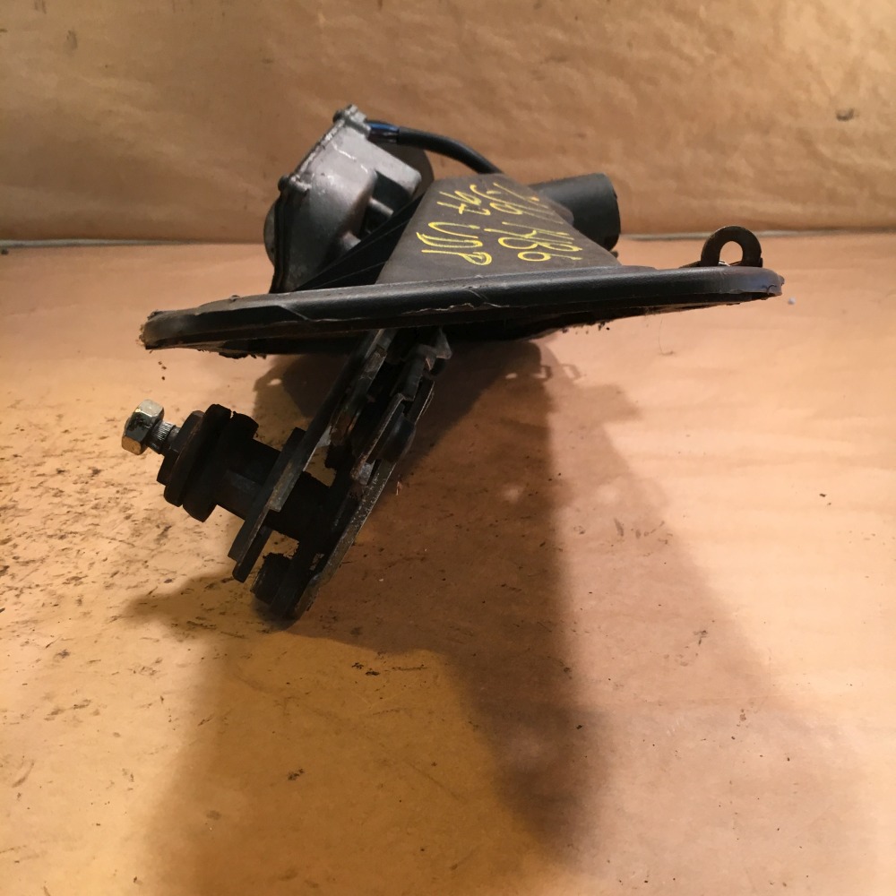 OEM 19931997 Jaguar XJ6 Windshield Wiper Motor Assembly Housing