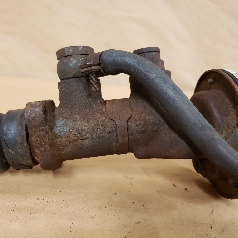 Jaguar EType XKE 196475 Original Brake Master Cylinder Lockheed
