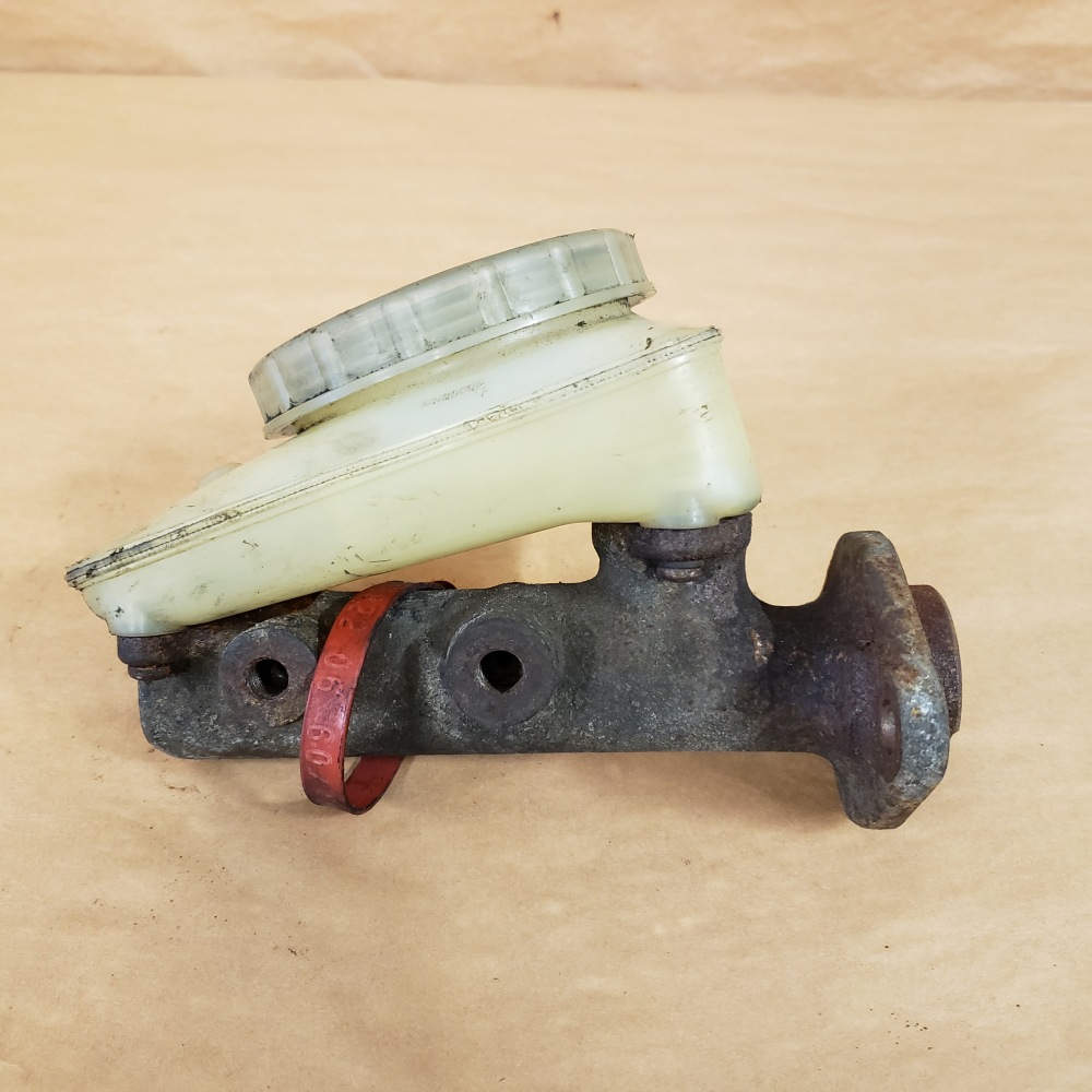 Triumph TR6 19681976 Original Brake Master Cylinder with Reservoir OEM