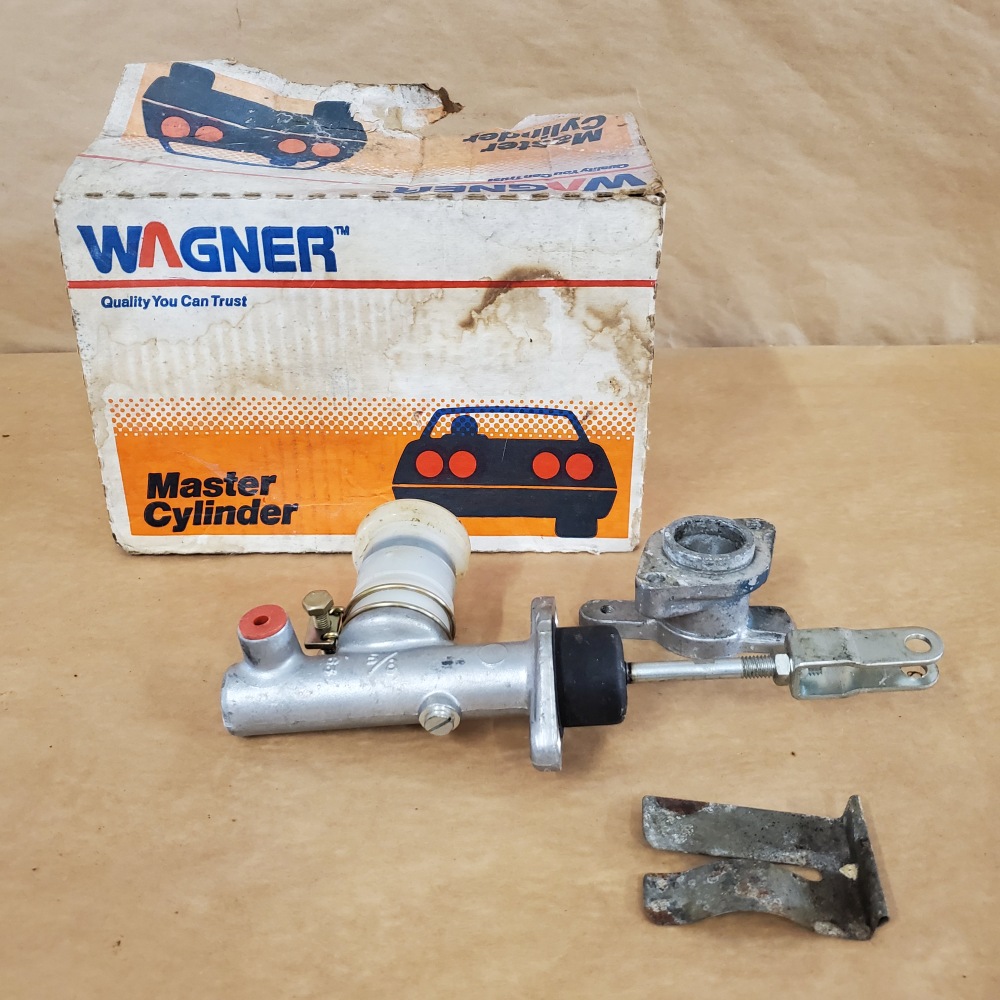Nabco Clutch Master Cylinder For Datsun 240Z 260Z 280Z S30 1970-1978