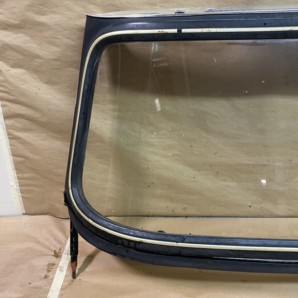 Original Triumph TR250 TR5 TR6 Front Windscreen Windshield Frame w