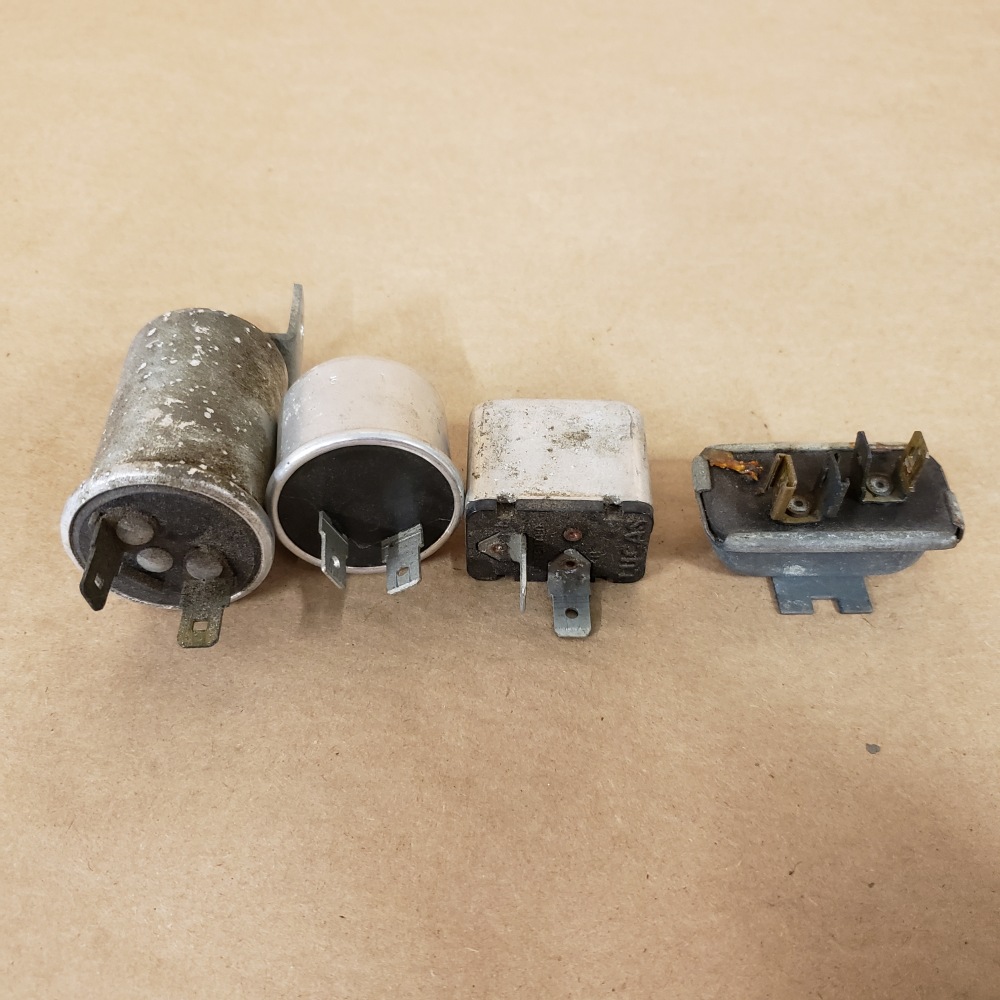 MG MGB 1972 Flasher and Relay Set of 4 Lucas 35053A For Sale, Seattle WA
