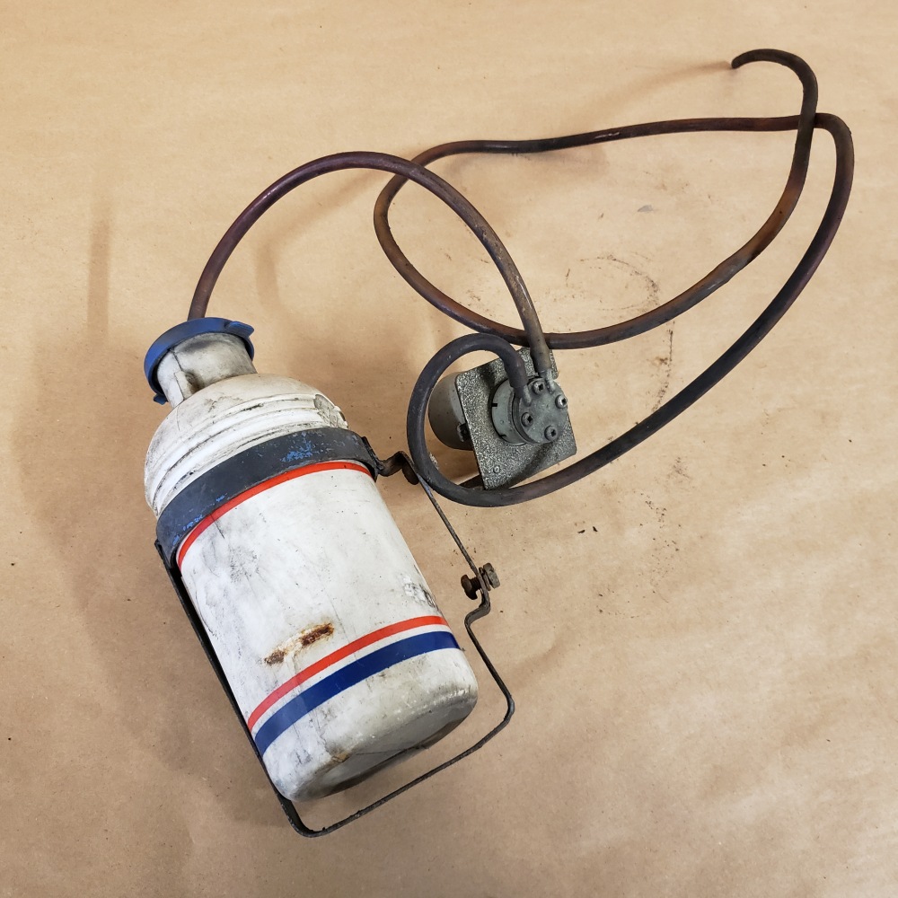 MG MGB 196272 Windshield Washer Bottle with Bracket and Pump For