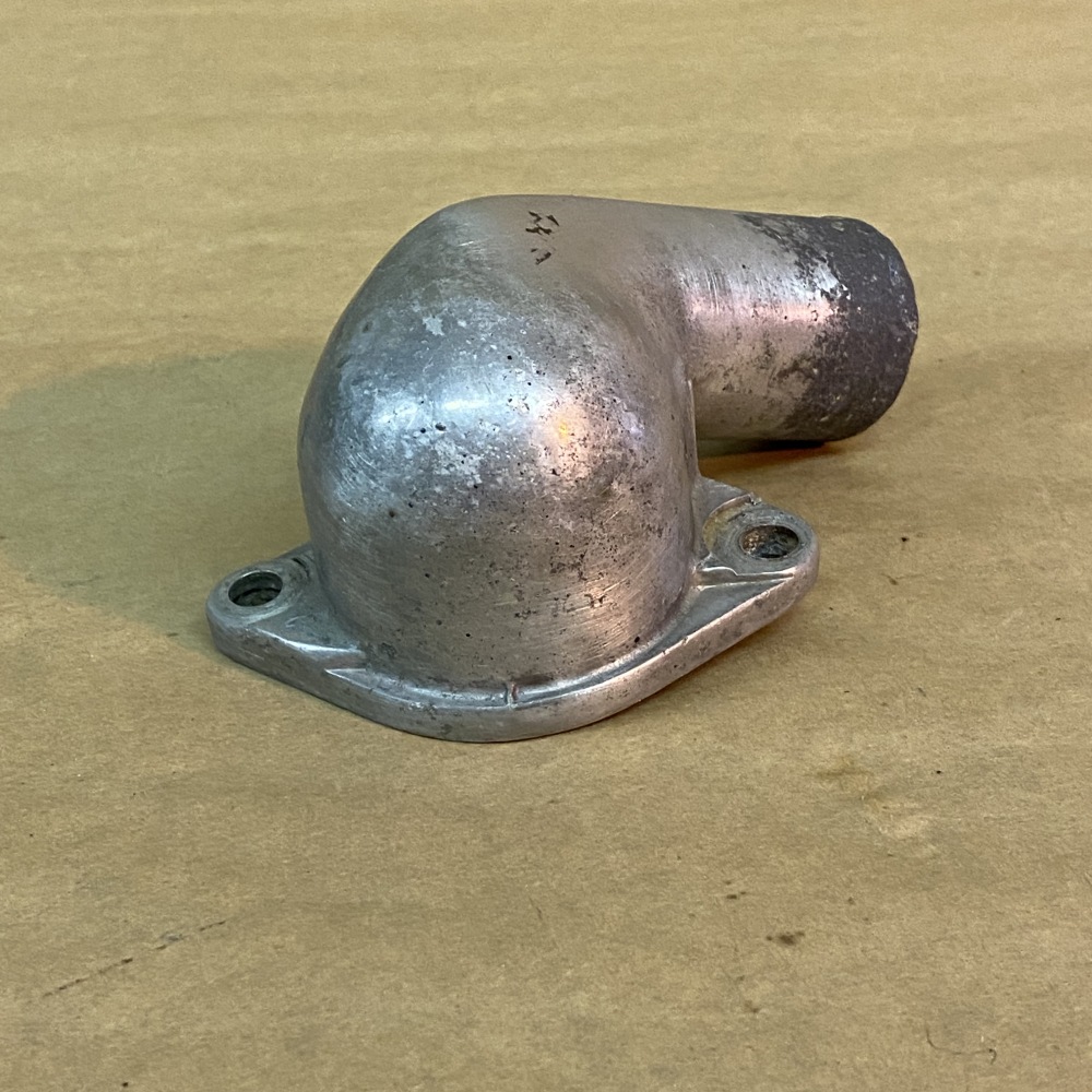 Original Jaguar XK150 XKE EType 3.8 Thermostat Housing Elbow C12422