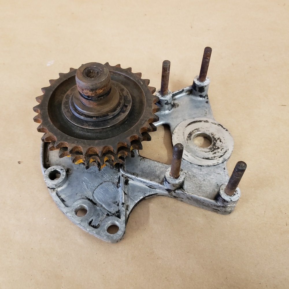 Jaguar XK120 XK140 XK150 Original Rear Timing Chain Mounting Bracket C4129 OEM For Sale