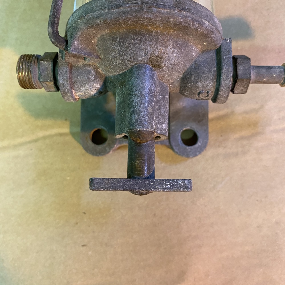 Original Daimler Dart SP250 AC Delco Glass Bowl Fuel Filter Assembly