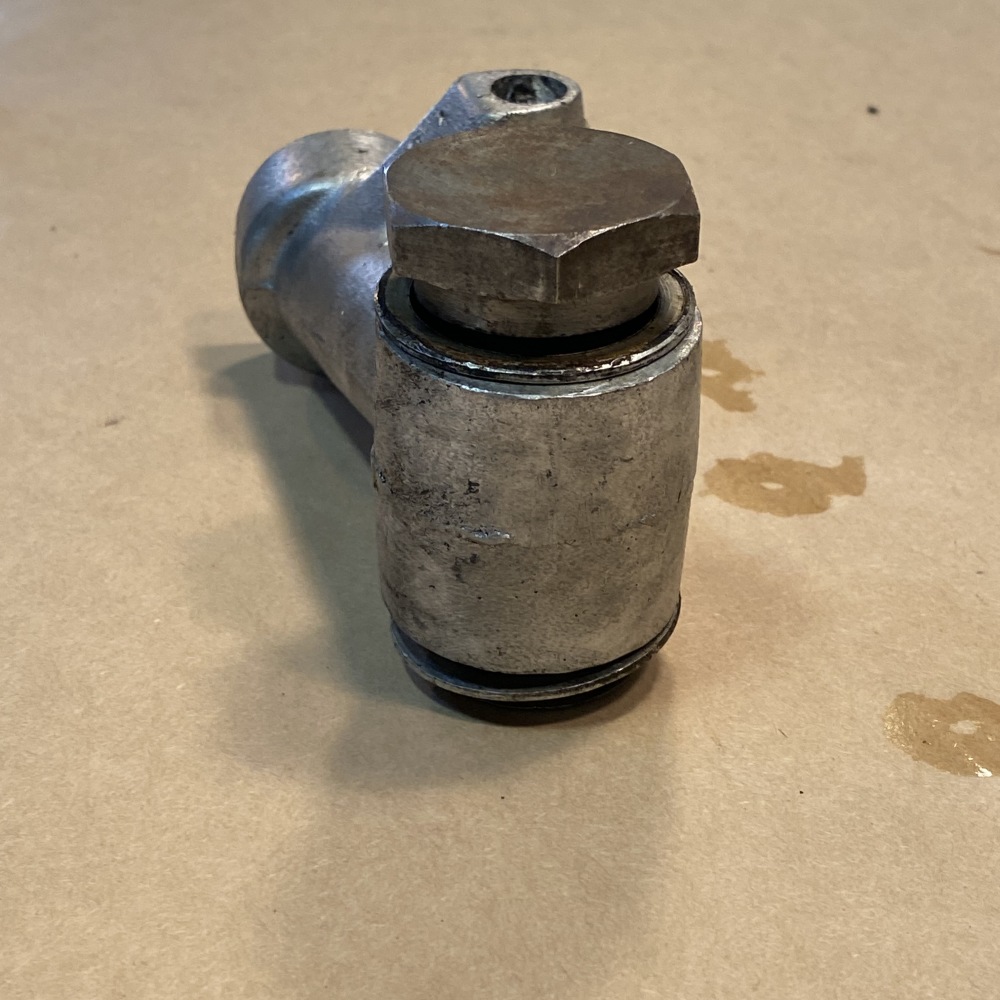 Original Jaguar XKE EType S3 V12 Oil Filter Elbow P35687A1 C35687 OEM