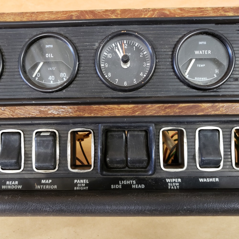 Jaguar XJ6 S1 Original Center Dash Instrument Gauge Cluster Switch