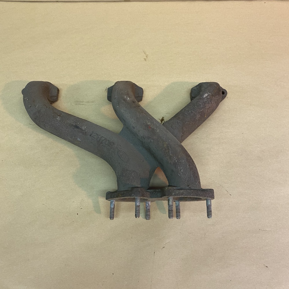 Original MG MGB 1800 Engine Exhaust Manifold 12H709 OEM For Sale