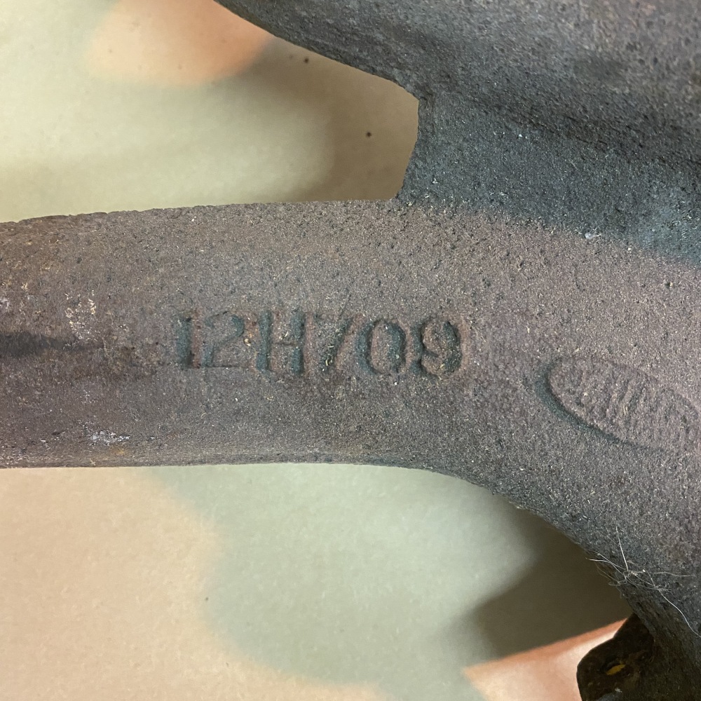 Original MG MGB 1800 Engine Exhaust Manifold 12H709 OEM For Sale